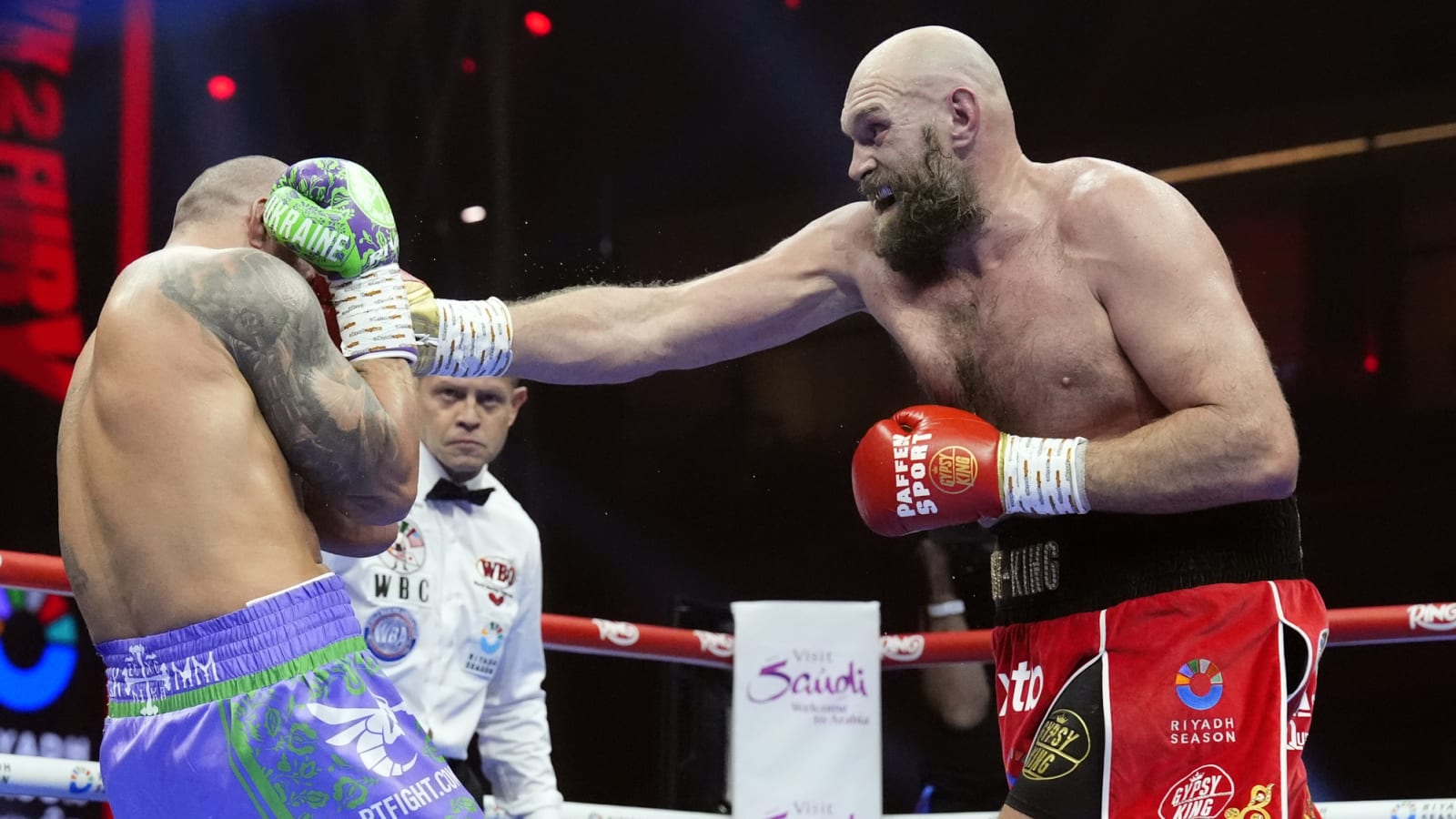 ‘I’ve Got to Be Honest’: Frank Warren Reacts to Tyson Fury’s Retirement Announcement