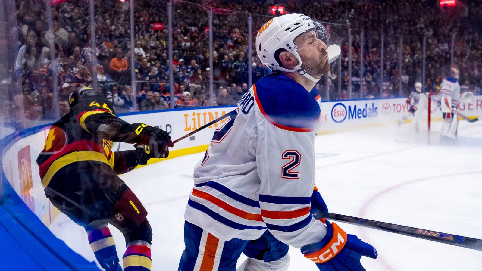 Canucks’ Kiefer Sherwood to return Sunday against Red Wings