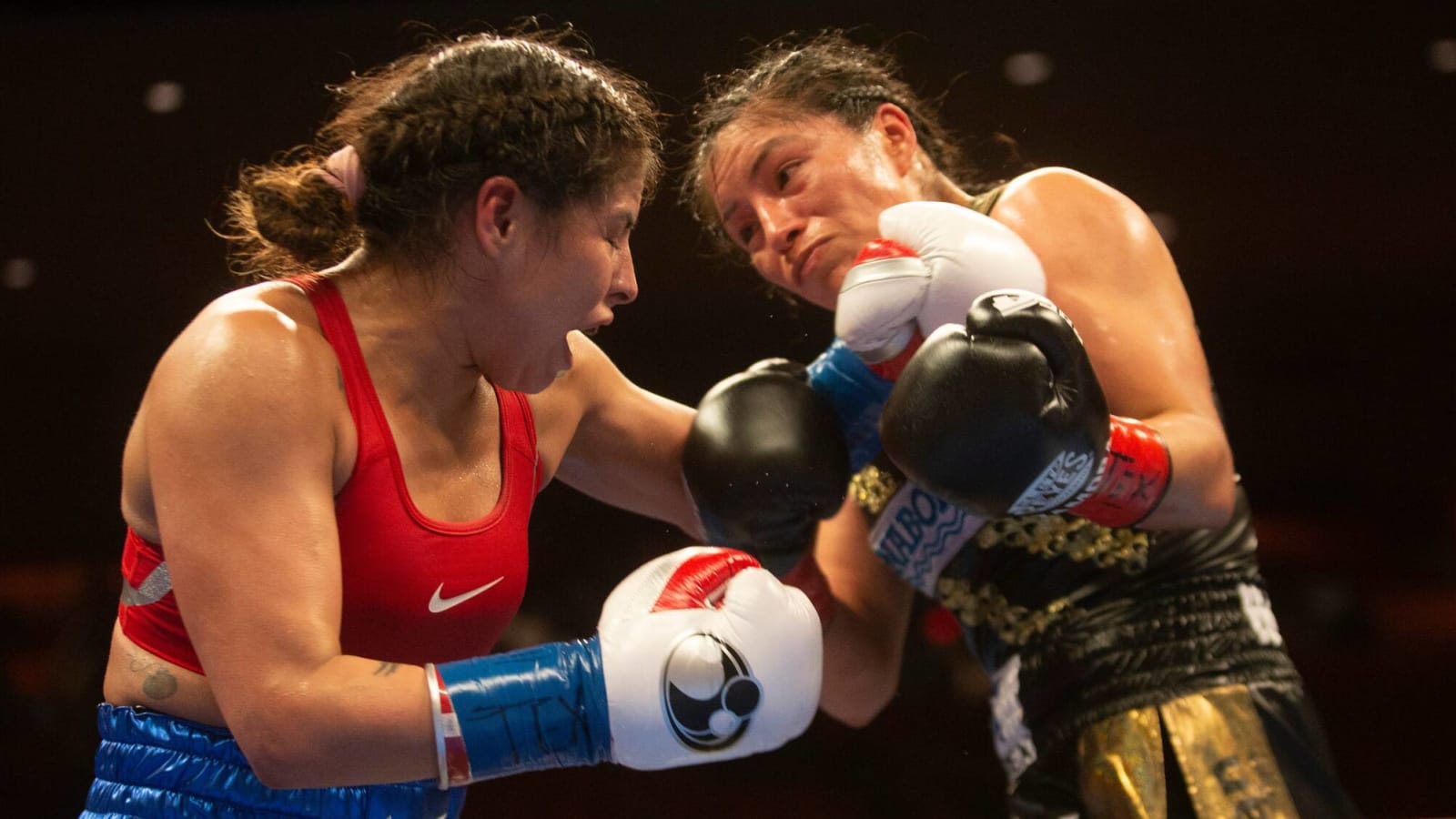 Marlen Esparza Loses Belts On The Scale