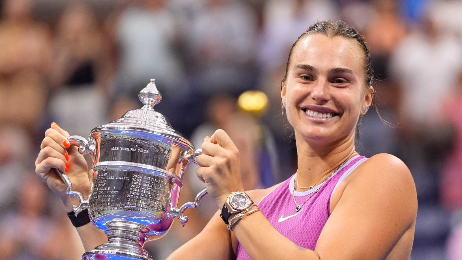 Can Aryna Sabalenka stop Iga Swiatek from completing year end World No.1 for a record third time in row?