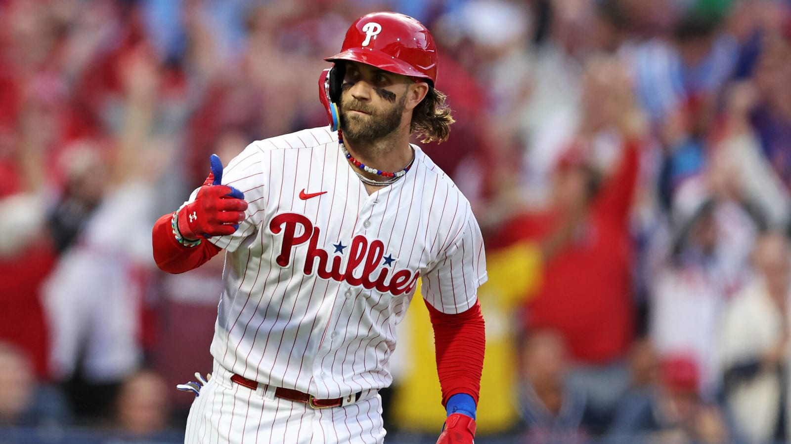 Phillies 'Mr. October' doesn't melt in red-hot spotlight