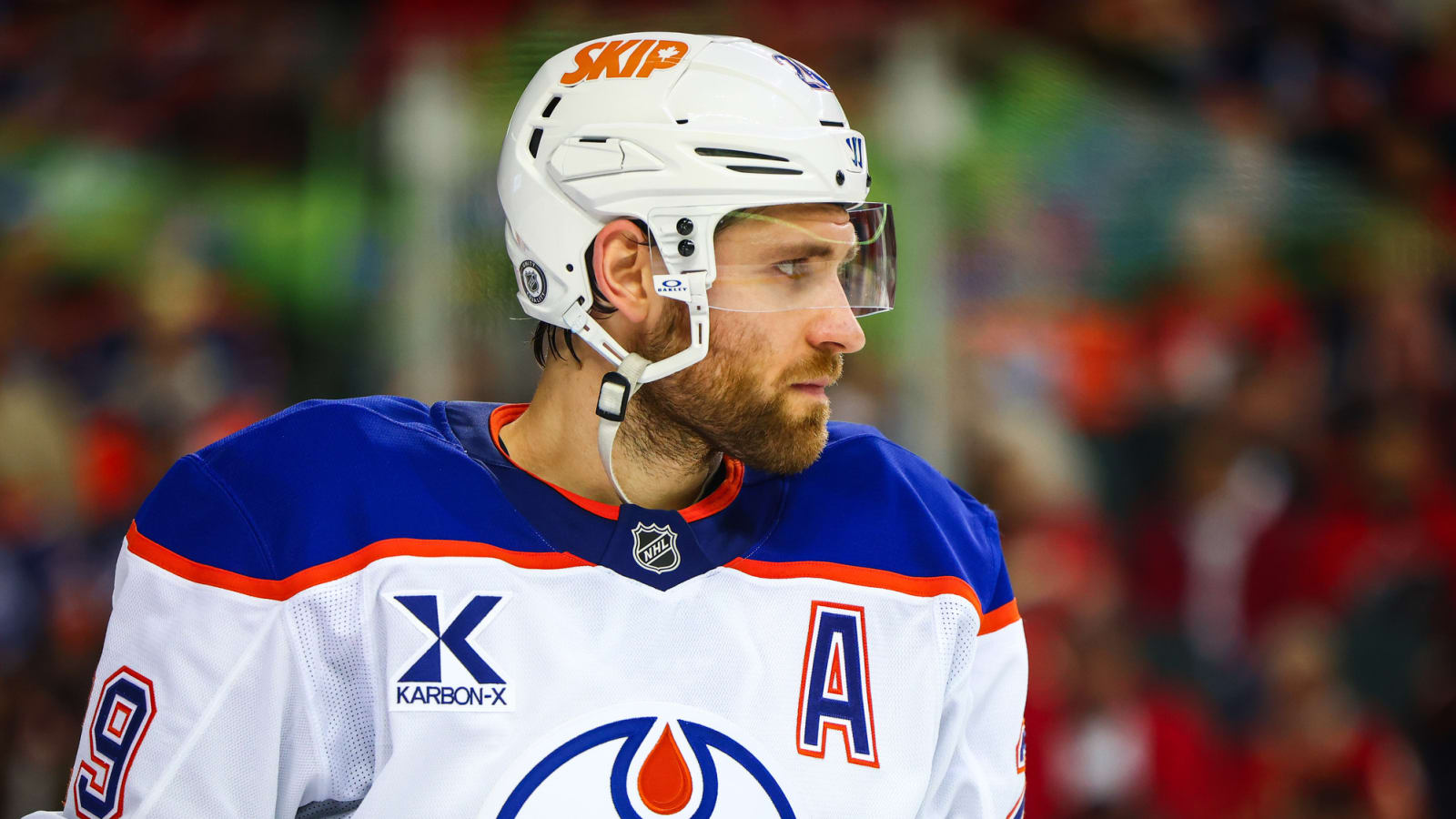 Oilers Star Leon Draisaitl Laughs Off Ridiculous Question From Reporter Mark Spector