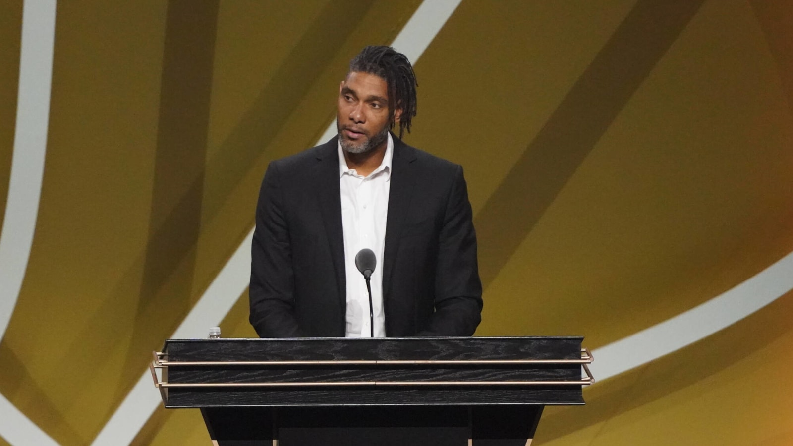 Tim Duncan Delivers Perfect Response On Who He Would &#39;Start-Bench-Cut&#39; Between Jordan, Bryant, And LeBron