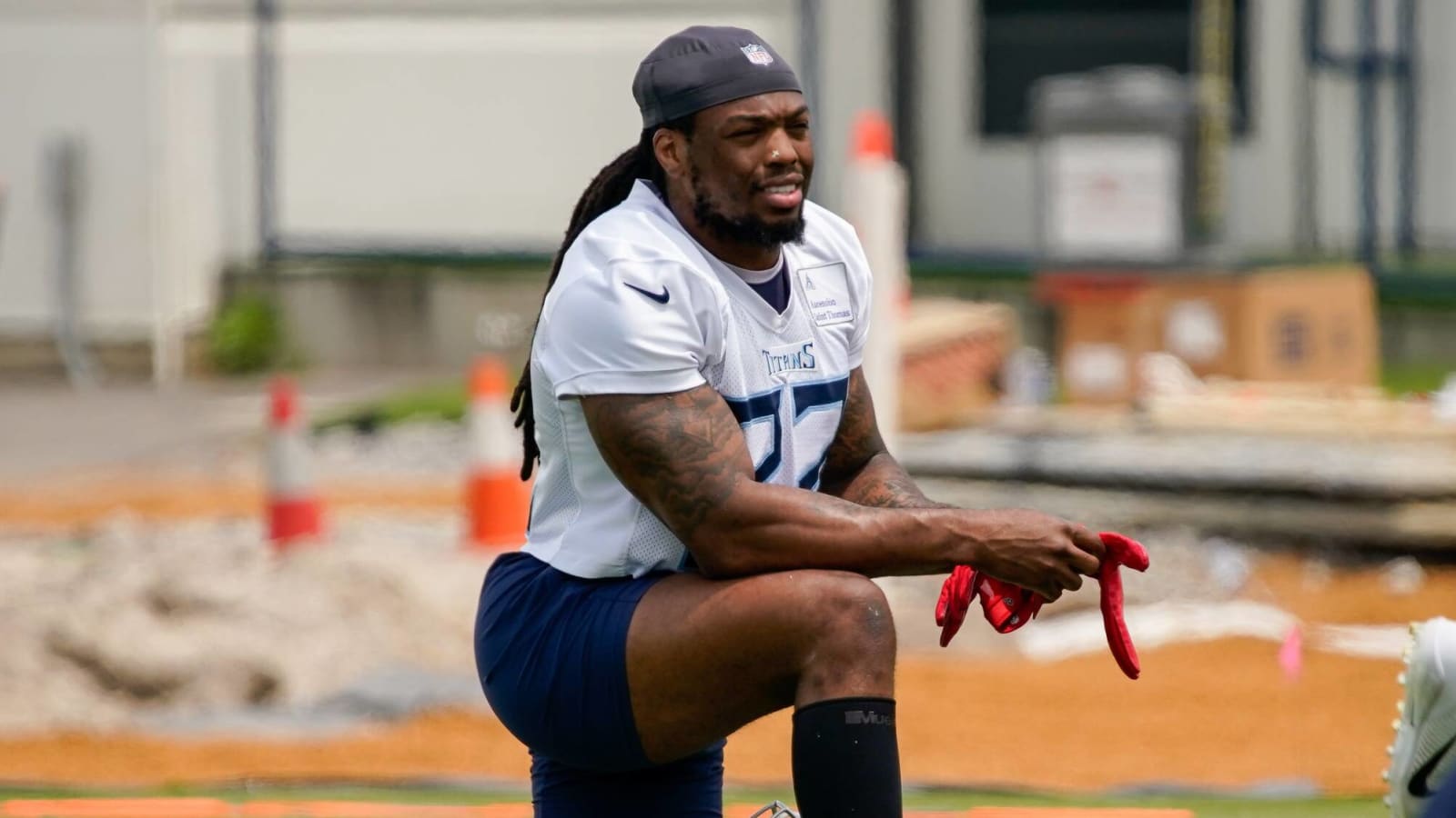 Derrick Henry reacts to NFL running back pay situation, speaks on state of position