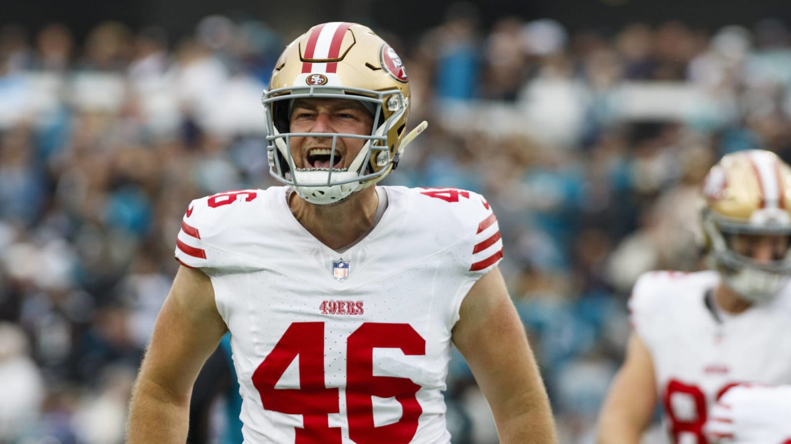 Watch: 49ers long snapper uses sign language to taunt D.K. Metcalf