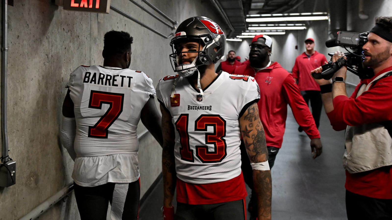 Buccaneers Re-Sign Mike Evans To Two-Year Deal