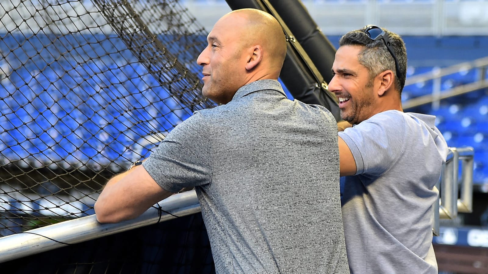 Yankees legend Derek Jeter reunites with former teammate Jorge Posada to celebrate Christmas, shares HILARIOUS costume pictures on social media