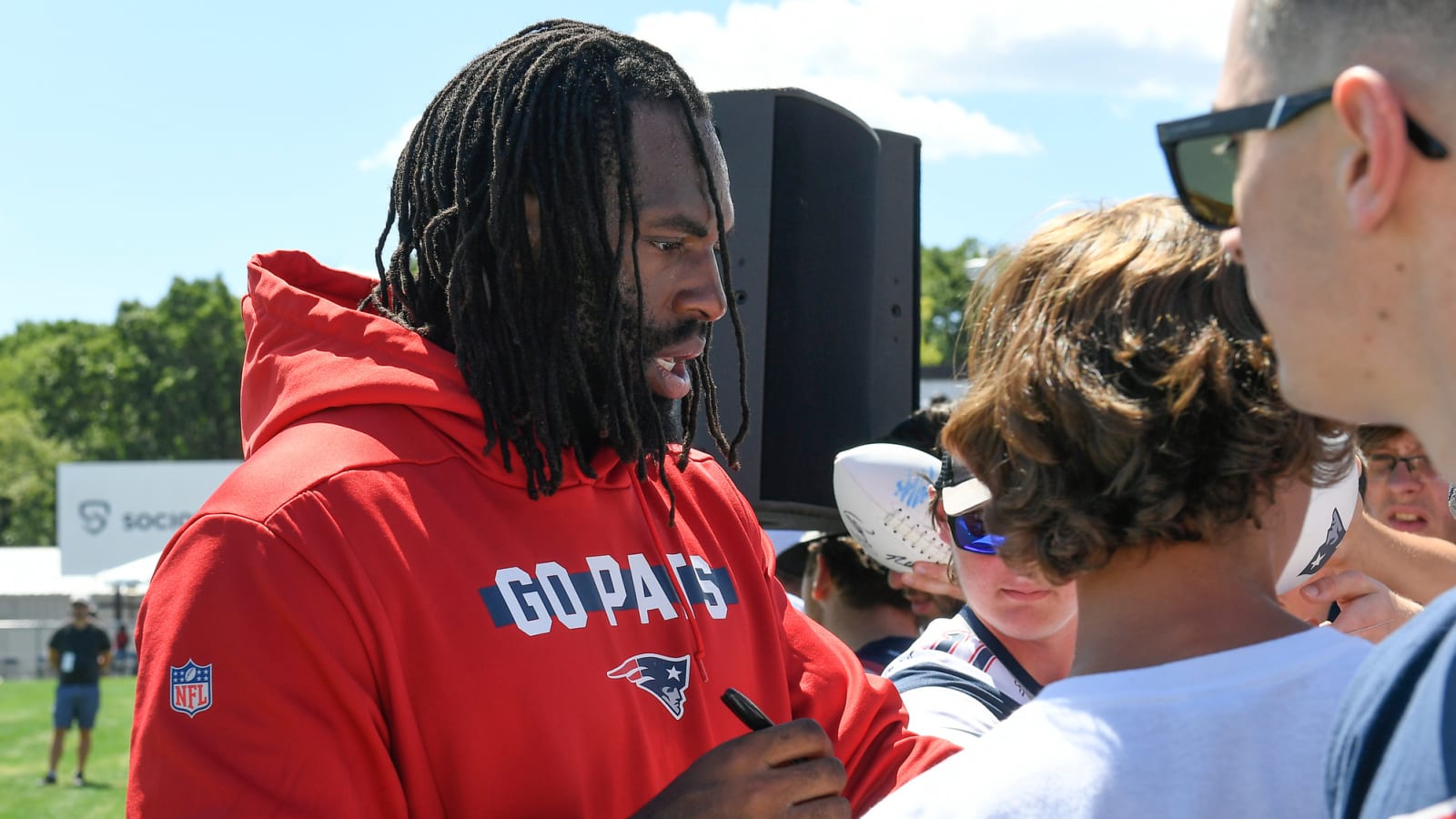 Matthew Judon Appears Perturbed at Patriots Practice