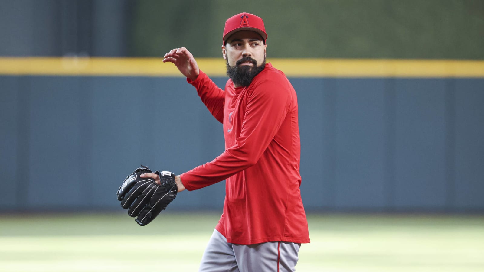  Perry Minasian Responds To Anthony Rendon’s Comments About Baseball Not Being Top Priority