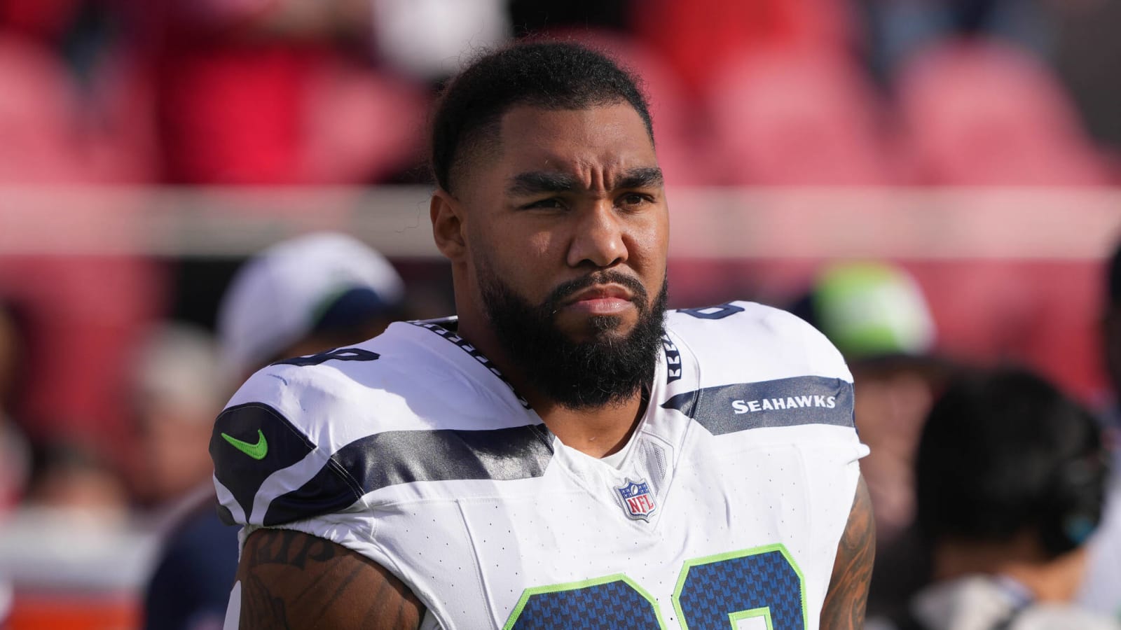 Seahawks to re-sign veteran DL on a three-year deal