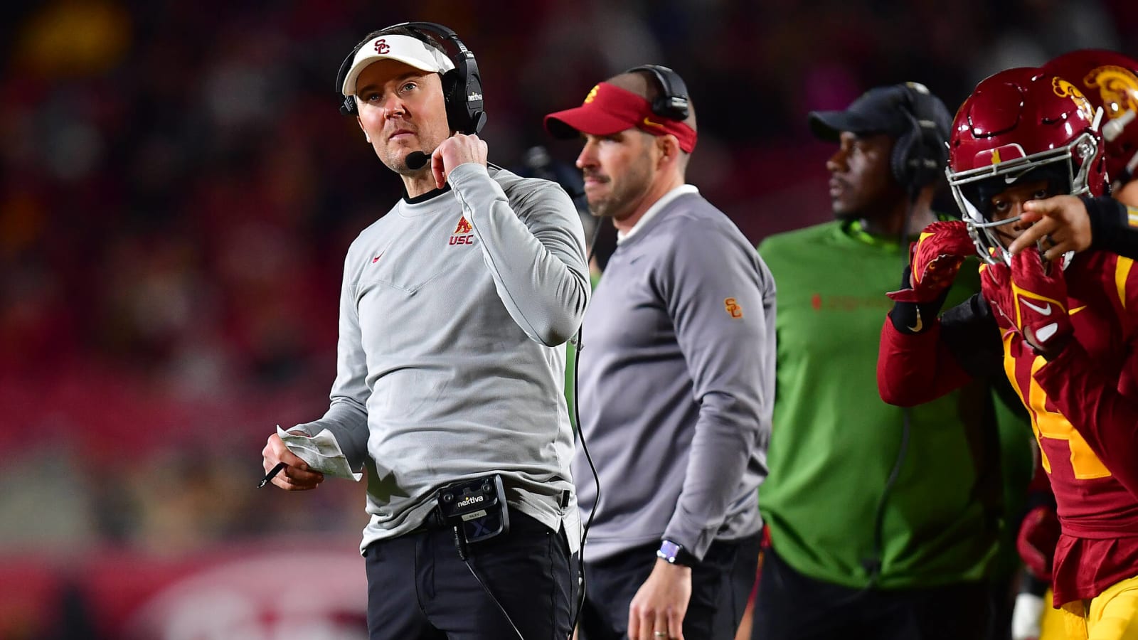 Video suggests Lincoln Riley lied about timeout against UCLA