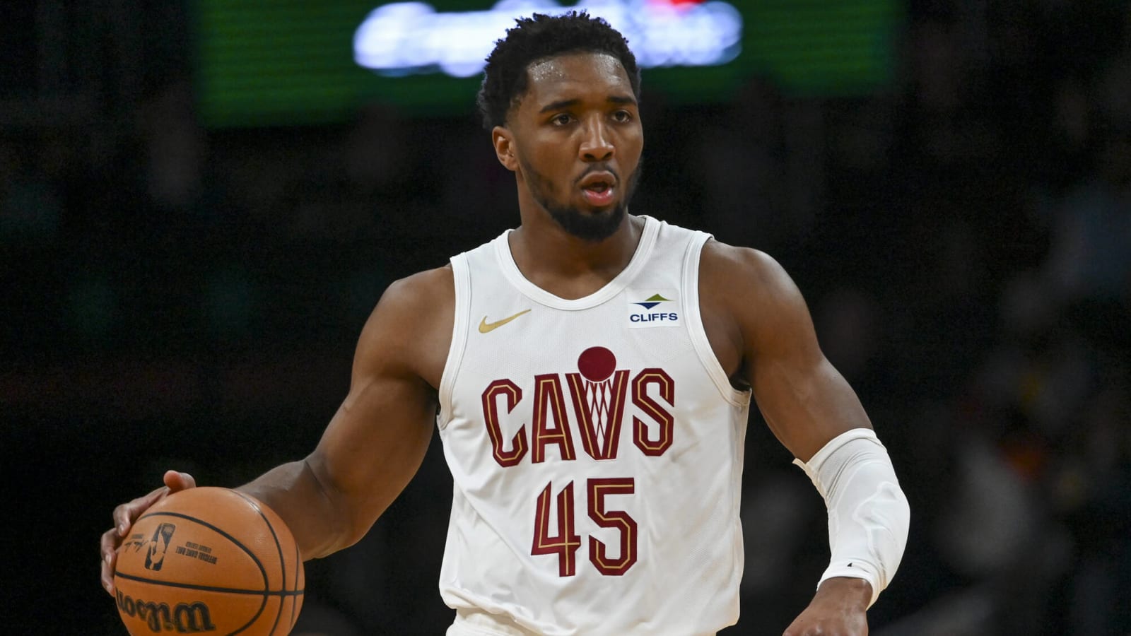 Cavaliers’ Donovan Mitchell Goes Off On Darius Garland’s Critics