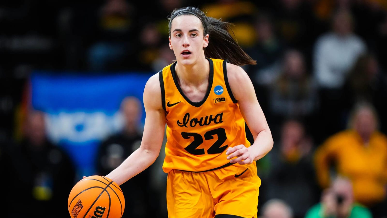 How South Carolina, Iowa stack up in epic women's Final Four semifinal