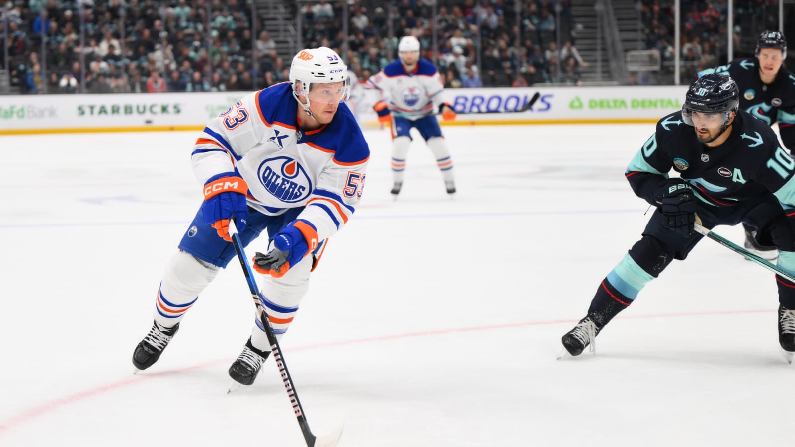 Jeff Skinner Finding His Stride a Silver Lining for Oilers
