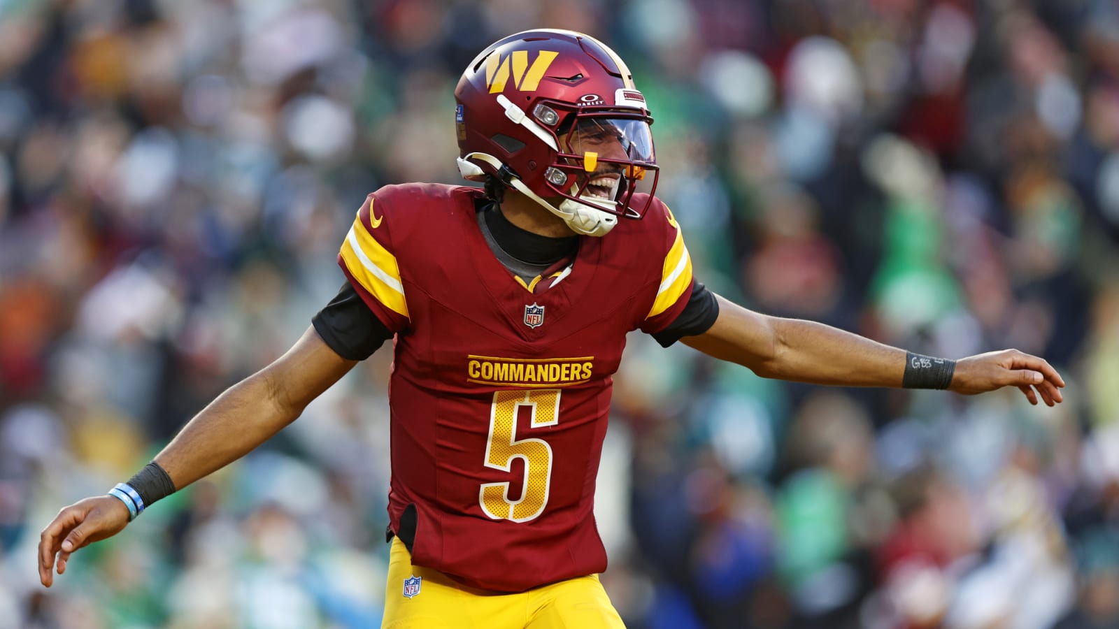 Commanders Jayden Daniels Trending Toward Breaking Robert Griffin III Record