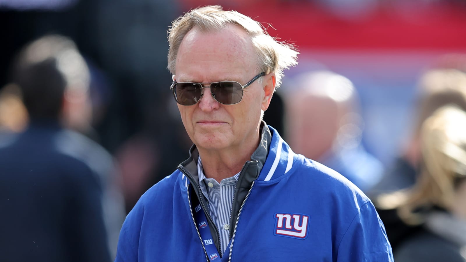 Plane asks Giants owner to fix 'dumpster fire' team