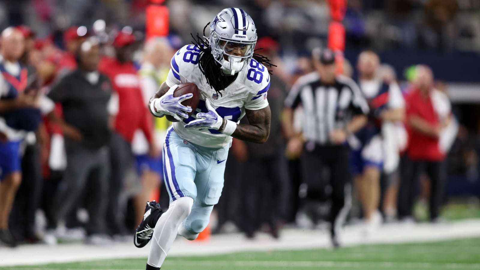 Cowboys Officially Place WR CeeDee Lamb On IR, Among Other Moves Yardbarker