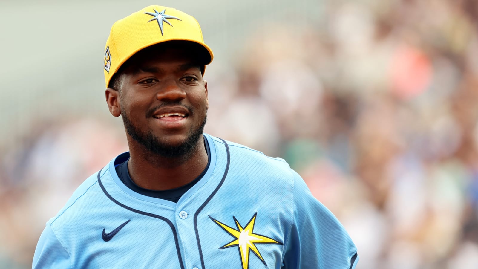 Giants acquire Osleivis Basabe