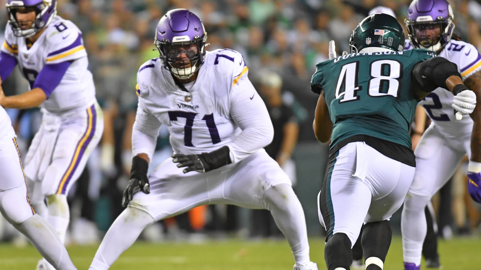 Vikings Pick Up Fifth-Year Option For LT Christian Darrisaw