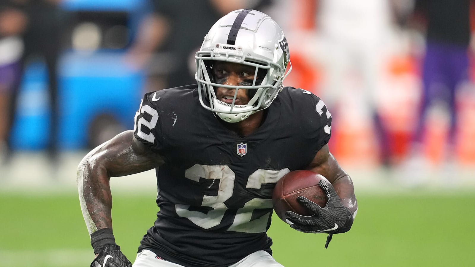 Raiders Place RB Austin Walter On Injured Reserve