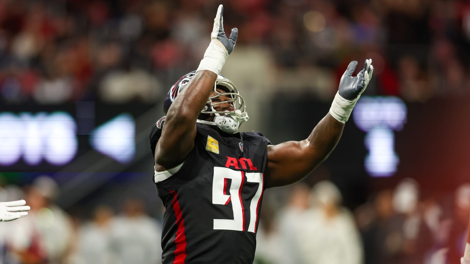 Falcons, Grady Jarrett reportedly expected to work out a new deal