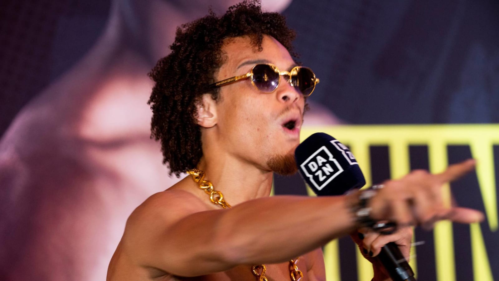 Blair Cobbs Drops, Outboxes Adrien Broner to Decision Win