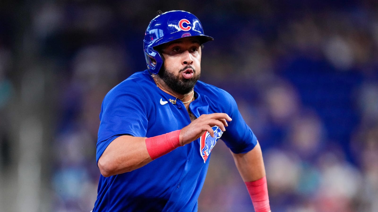 Cubs Place Edwin Rios on IL, Recall Michael Rucker