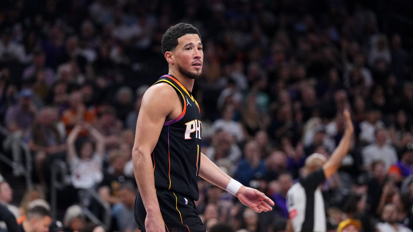 Stephen A. Smith believes Devin Booker should ‘want’ to leave Phoenix Suns
