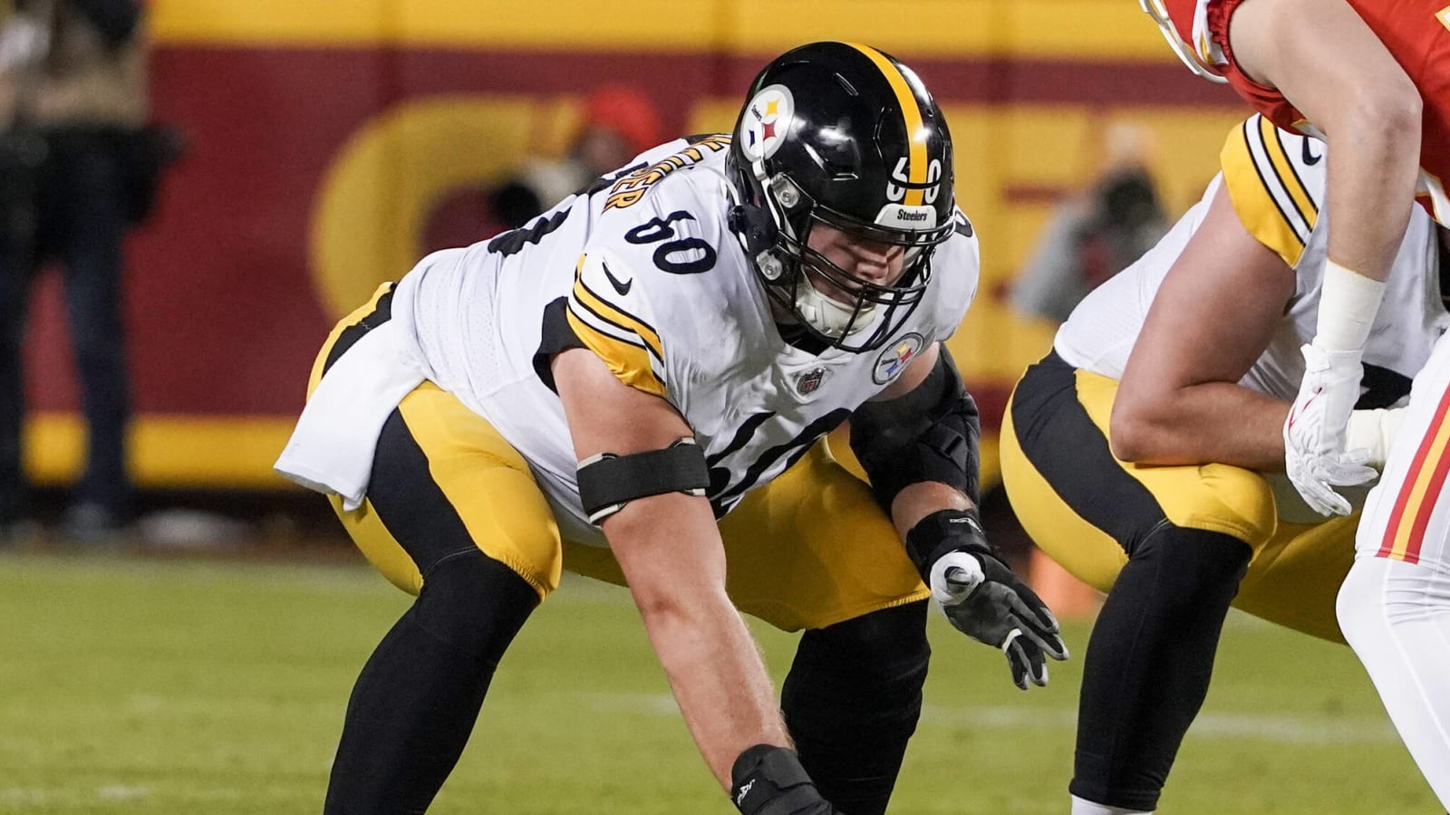 Steelers’ J.C. Hassenauer Reveals His Greatest Memory Of Being Ben Roethlisberger’s Center