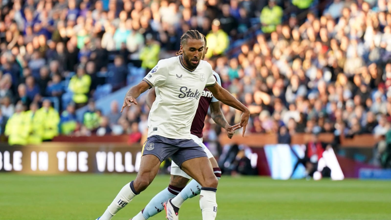 Tottenham plotting surprise move for Premier League striker in the summer of 2025