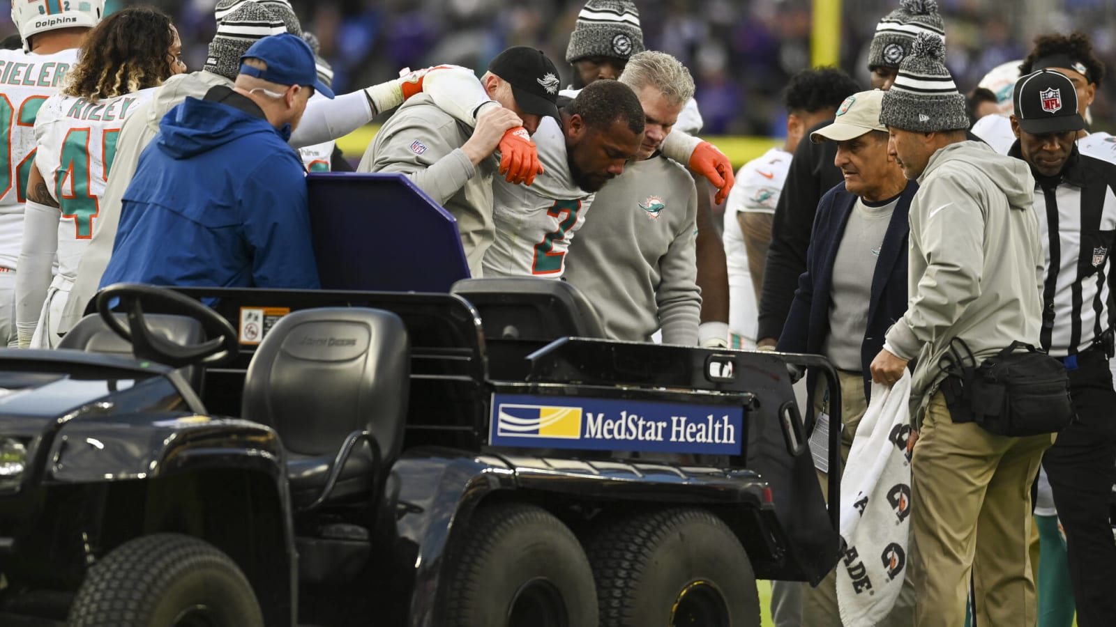 Dolphins OLB Bradley Chubb Carted Off With Knee Injury