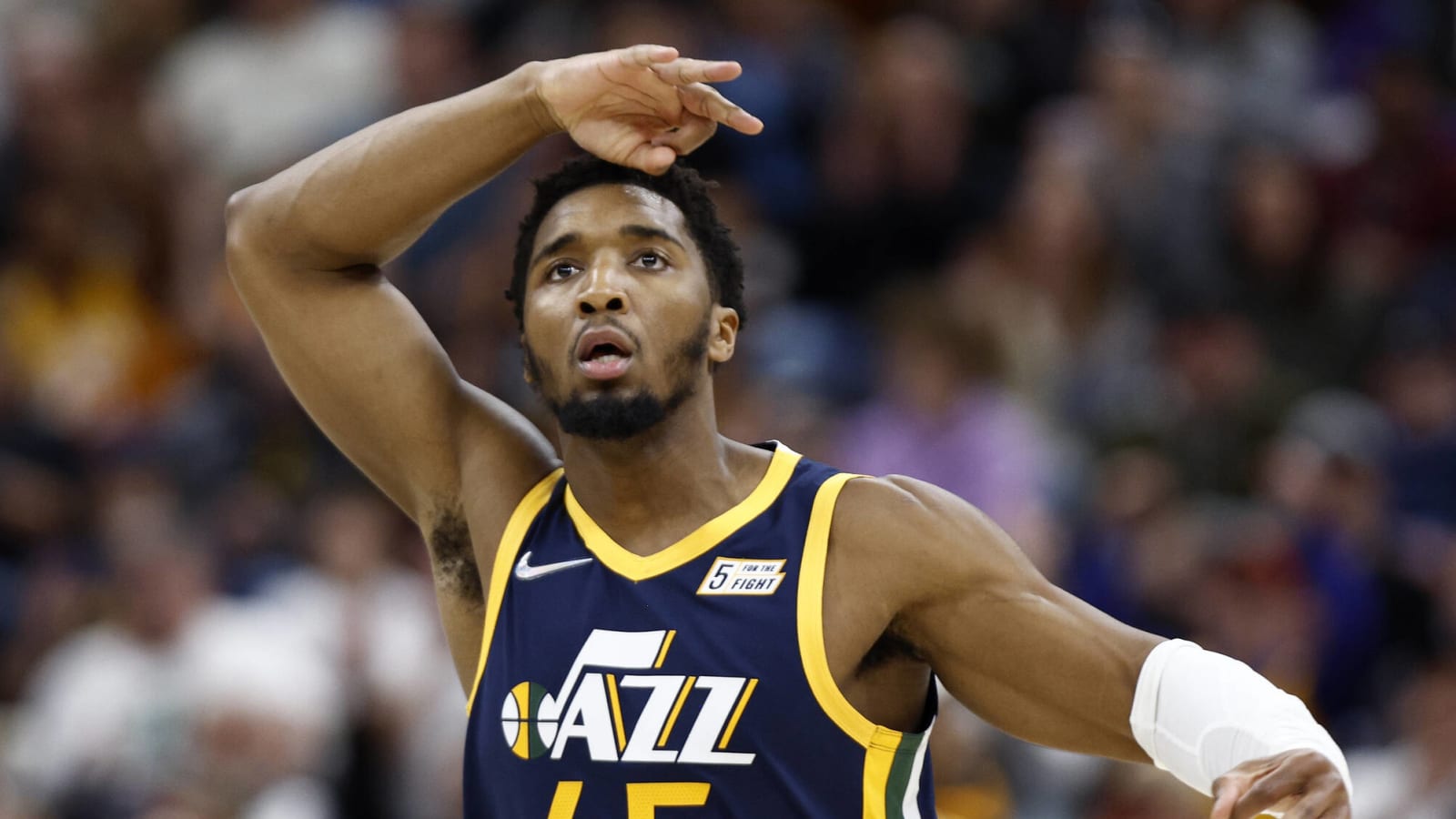 Heat, Knicks reportedly 'interested in dialogue' on Jazz All-Star Donovan Mitchell