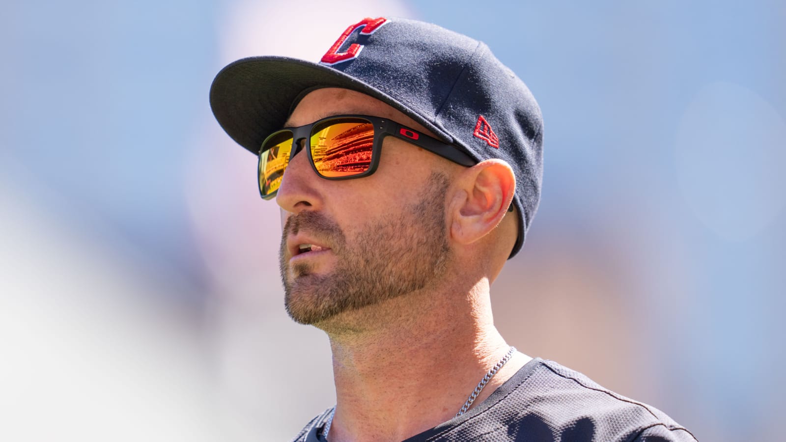Marlins interview two candidates for managerial opening