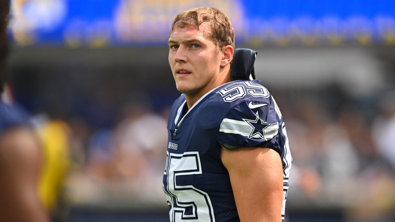 Cowboys Announce Retirement of Leighton Vander Esch