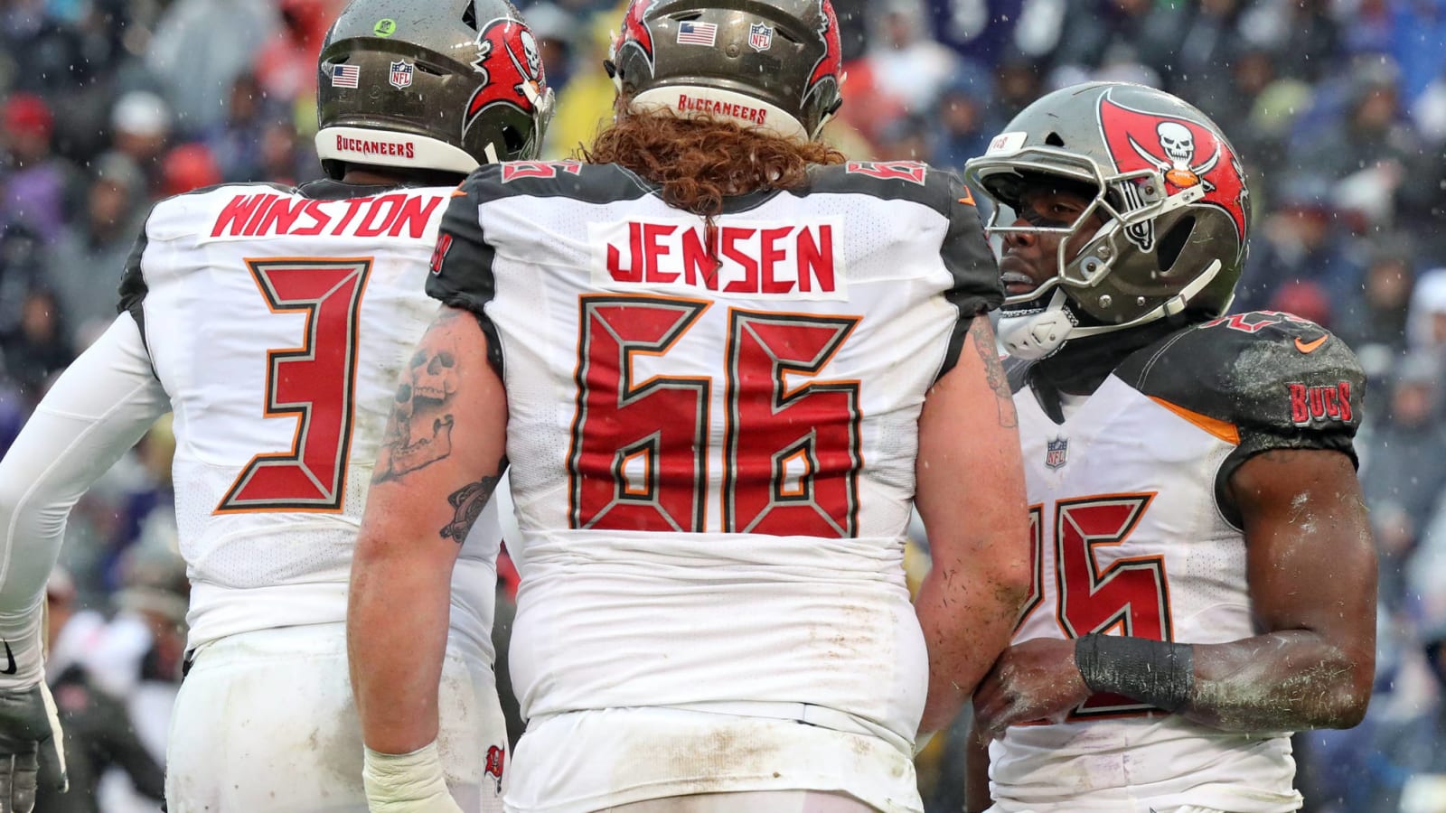 Tom Brady tutored Bucs center Ryan Jensen on how to avoid butt sweat