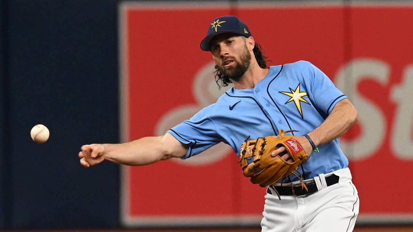 Rays grant Charlie Culberson his release