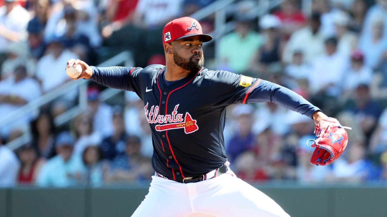 Braves provide grim update on the Reynaldo Lopez injury