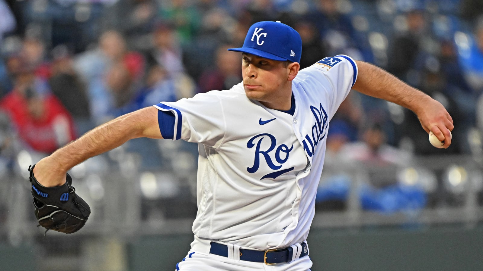 Royals' Bubic moving to the bullpen on his rehab start