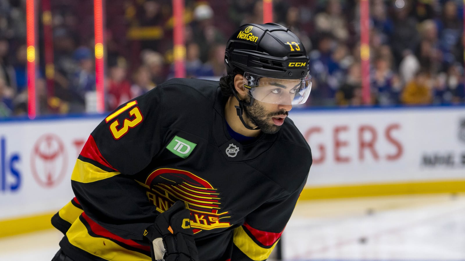 Canucks recall Aatu Räty from AHL Abbotsford, send down Arshdeep Bains