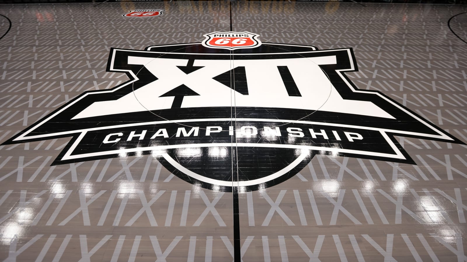 'Profound' Big 12 Tournament court design unpopular among fans
