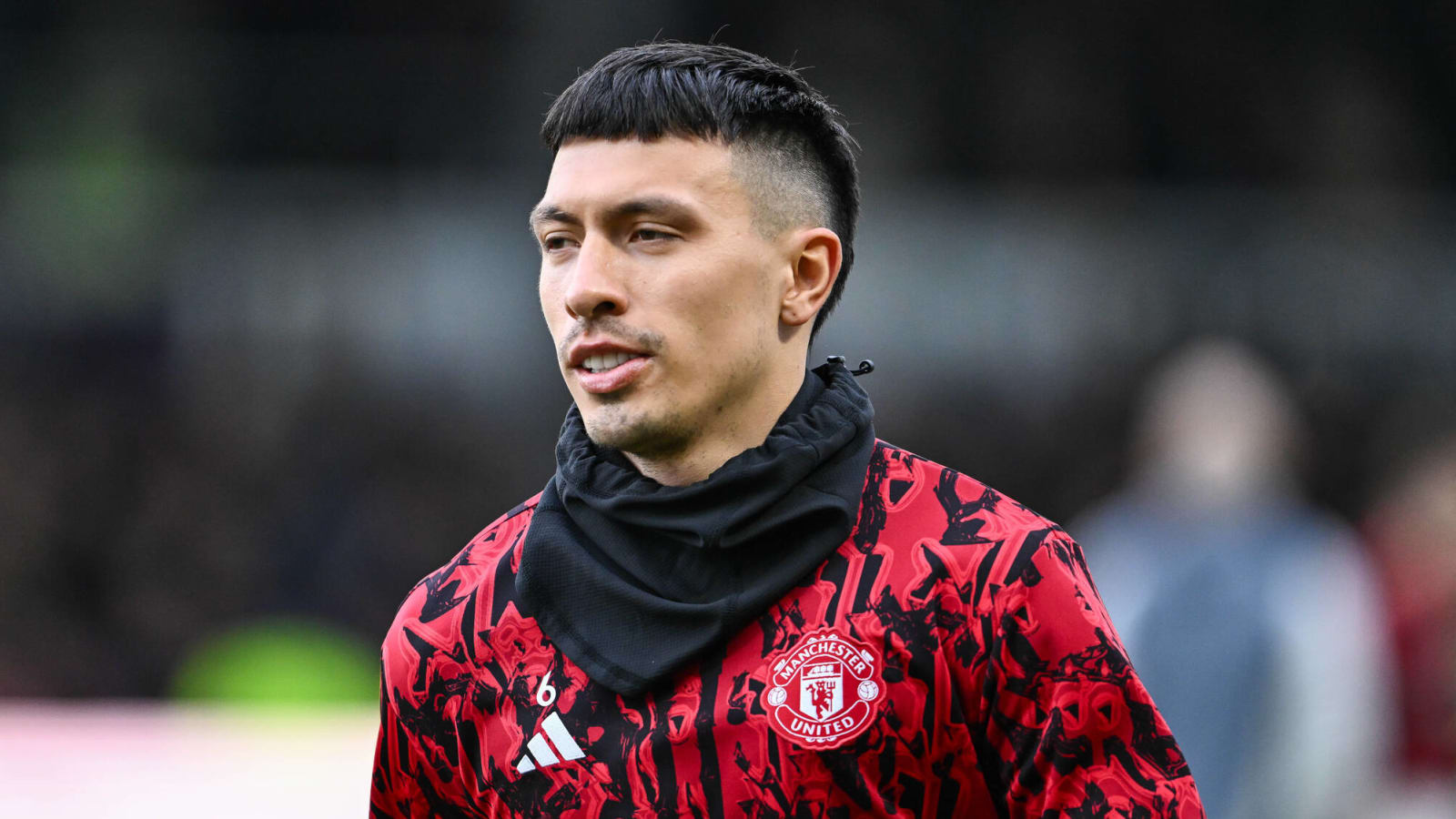 Jamie Carragher highlights Lisandro Martinez’s biggest issue