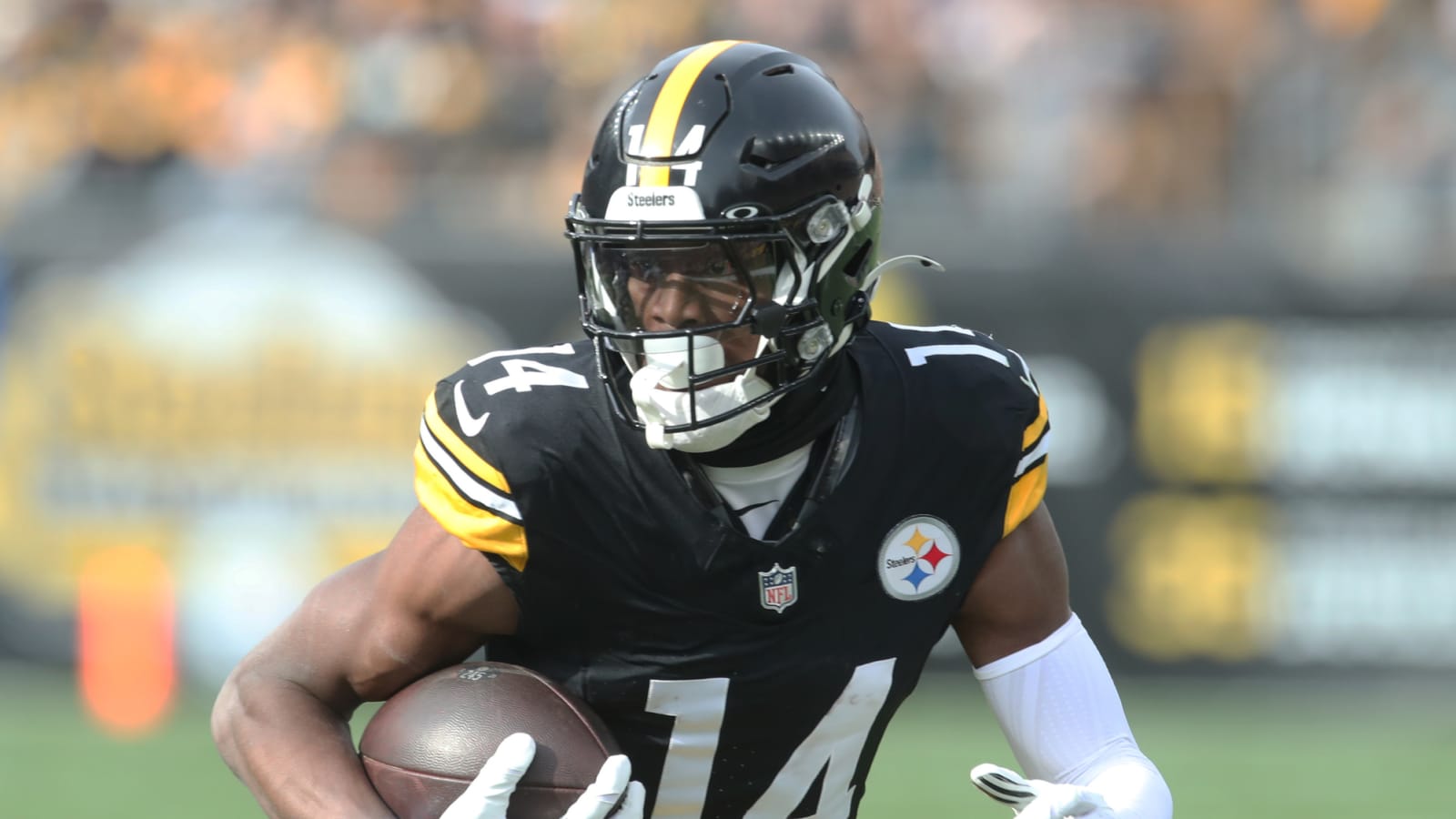 Steelers WR George Pickens Gets in Fight with Browns CB after Loss