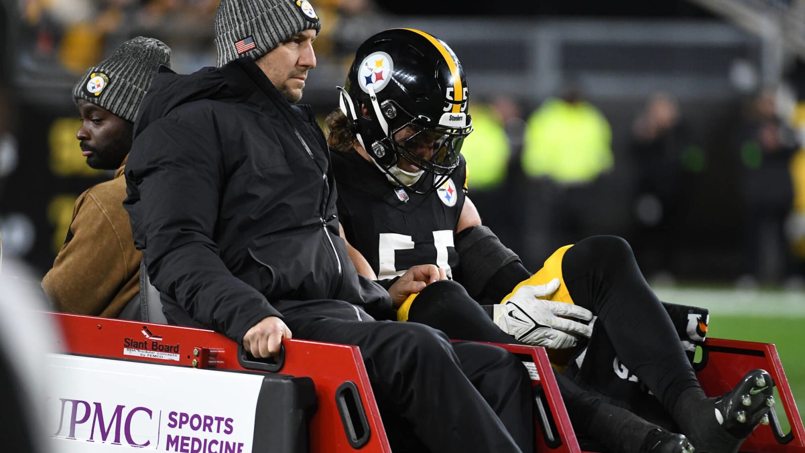 Steelers&#39; Cole Holcomb Suffers Excruciating Potential Season-Ending Injury