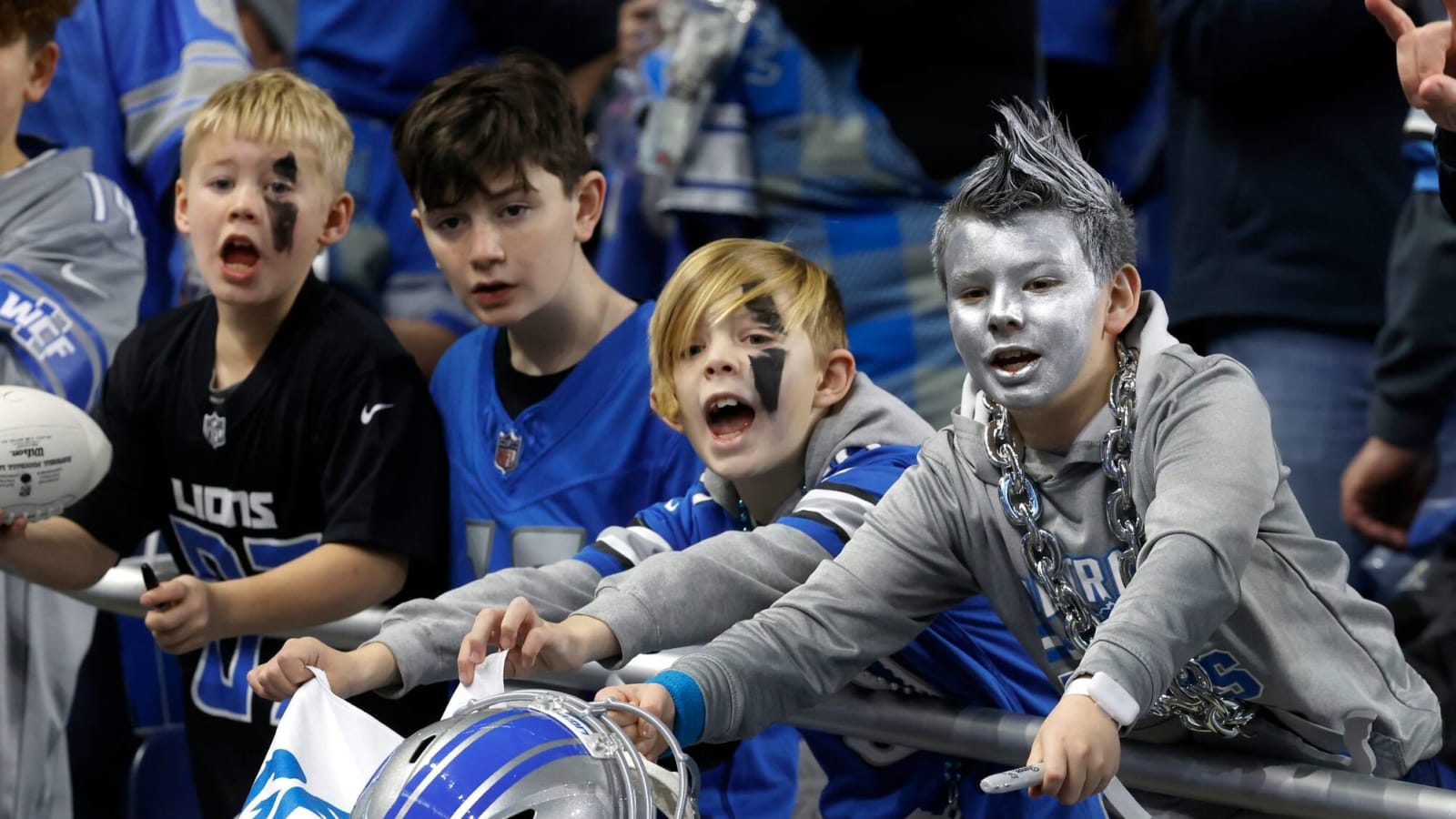Watch: Lions fans packed Ford Field to watch NFC title game