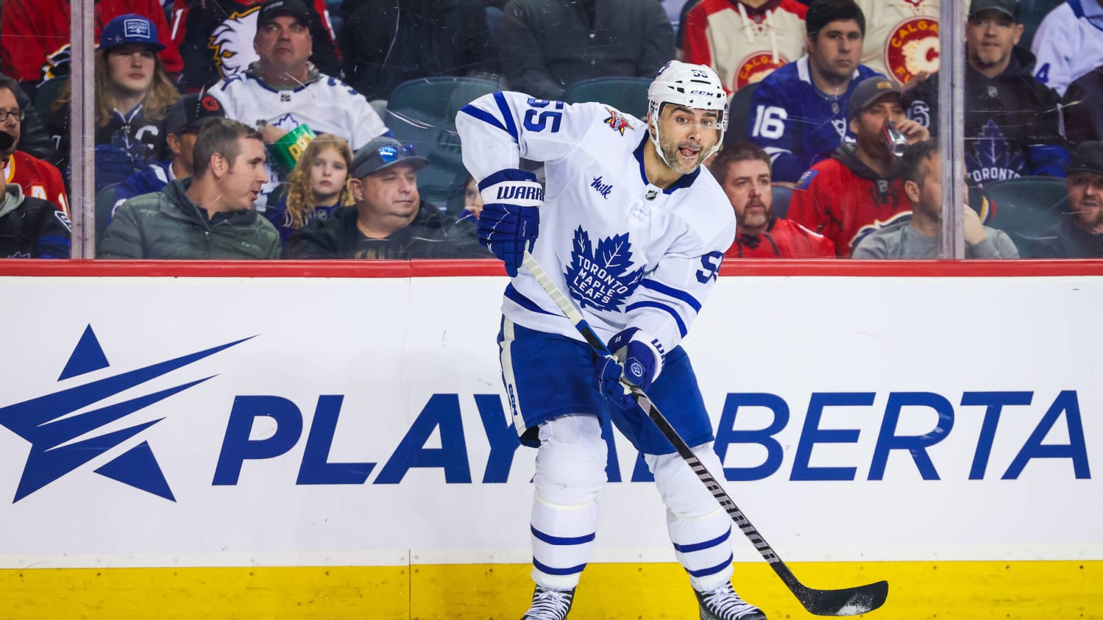 Maple Leafs Should Re-Sign Mark Giordano