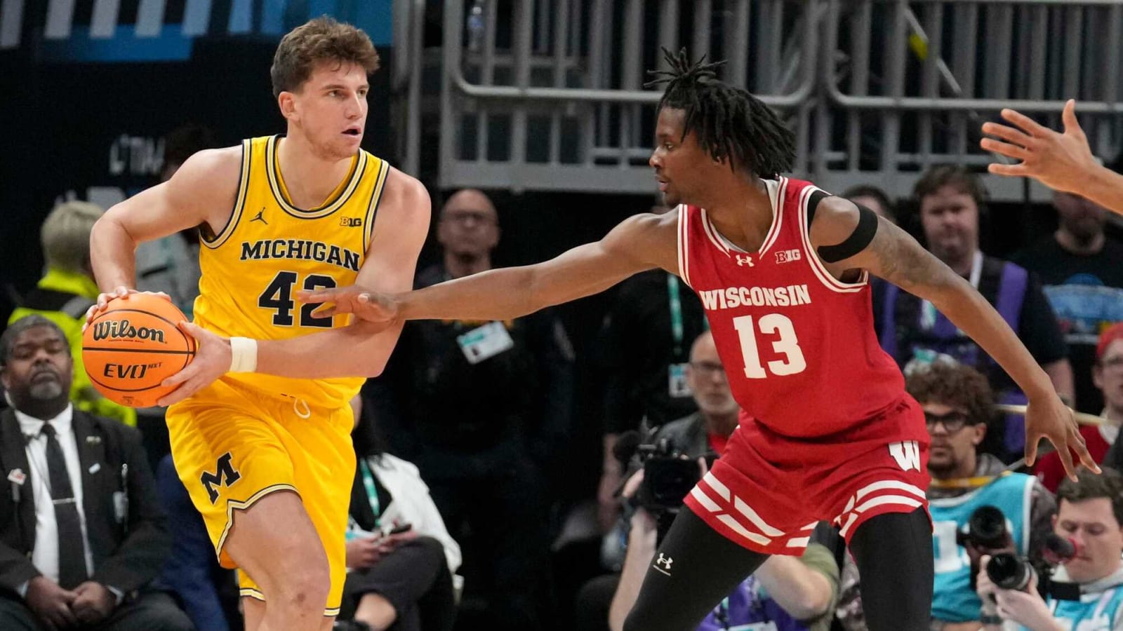 Wisconsin Basketball Takes Surprise Transfer Portal Loss