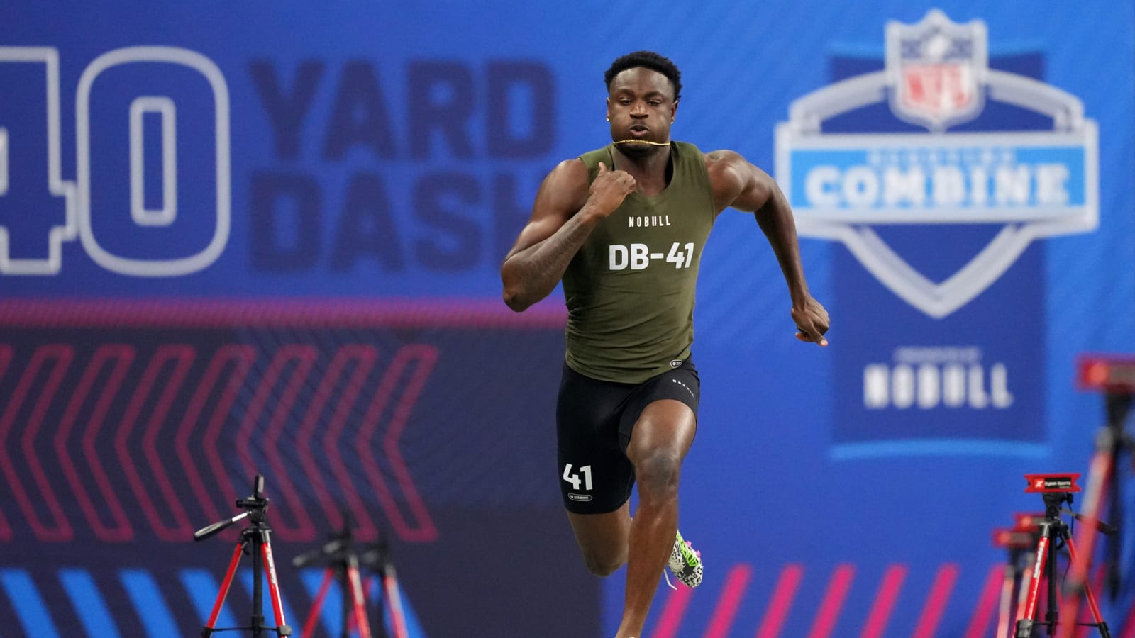 Steelers Rookie Ryan Watts Has Clear Path to Roster
