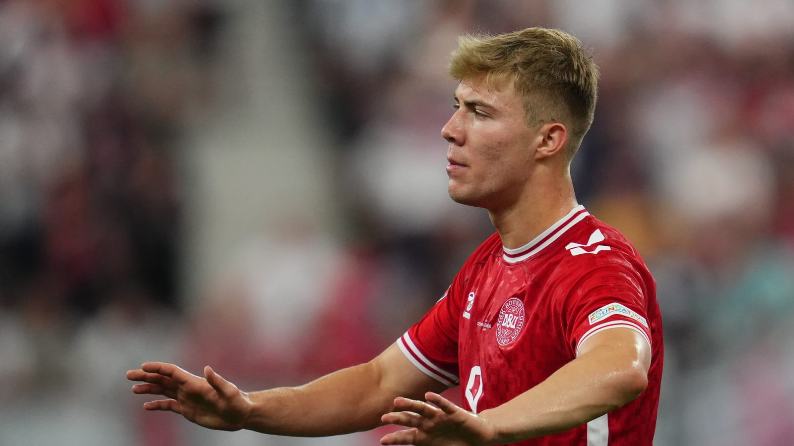Manchester United duo start in Euro 2024 clash against Serbia