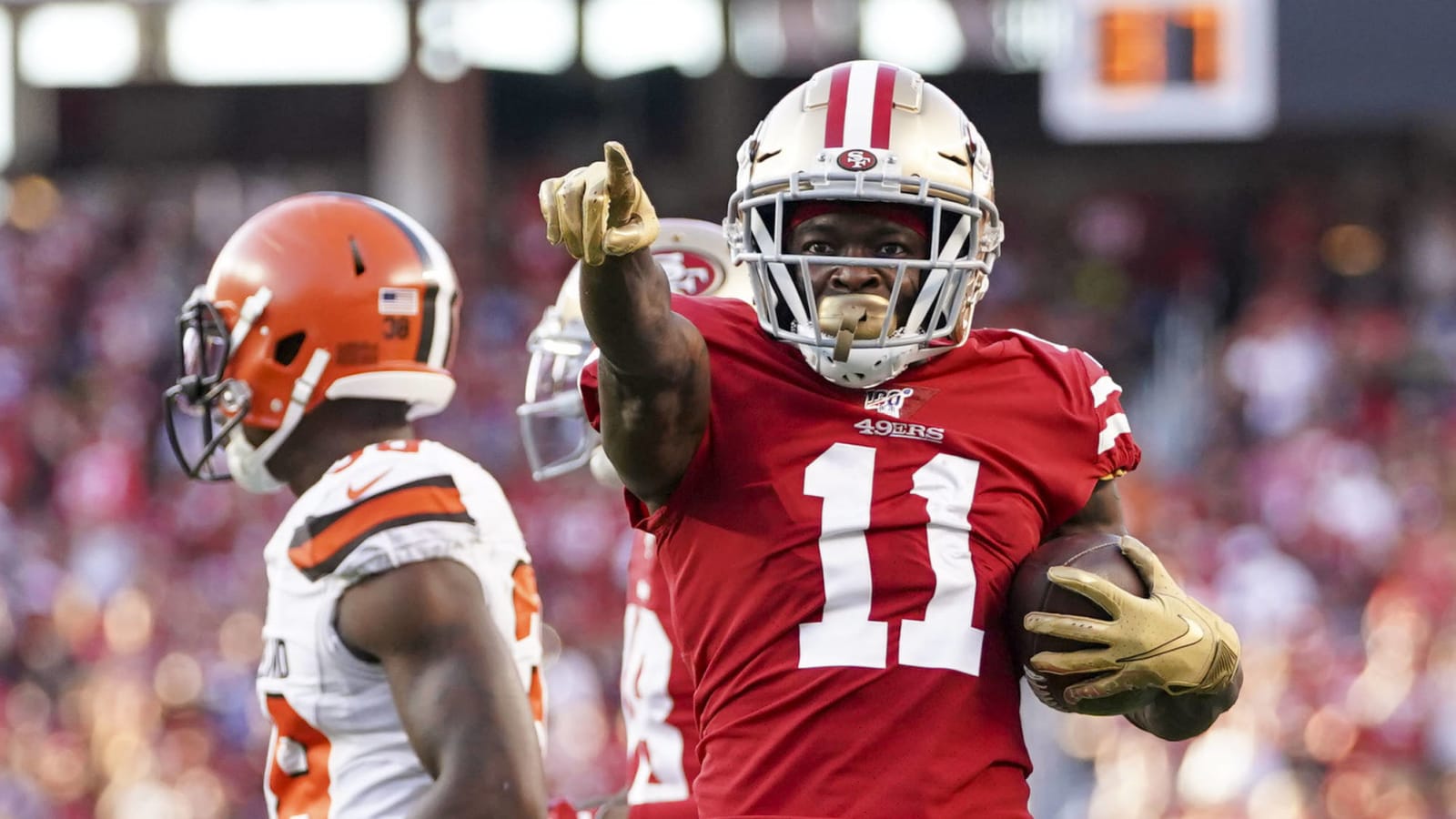 WR Marquise Goodwin reverts back to 49ers after opt out