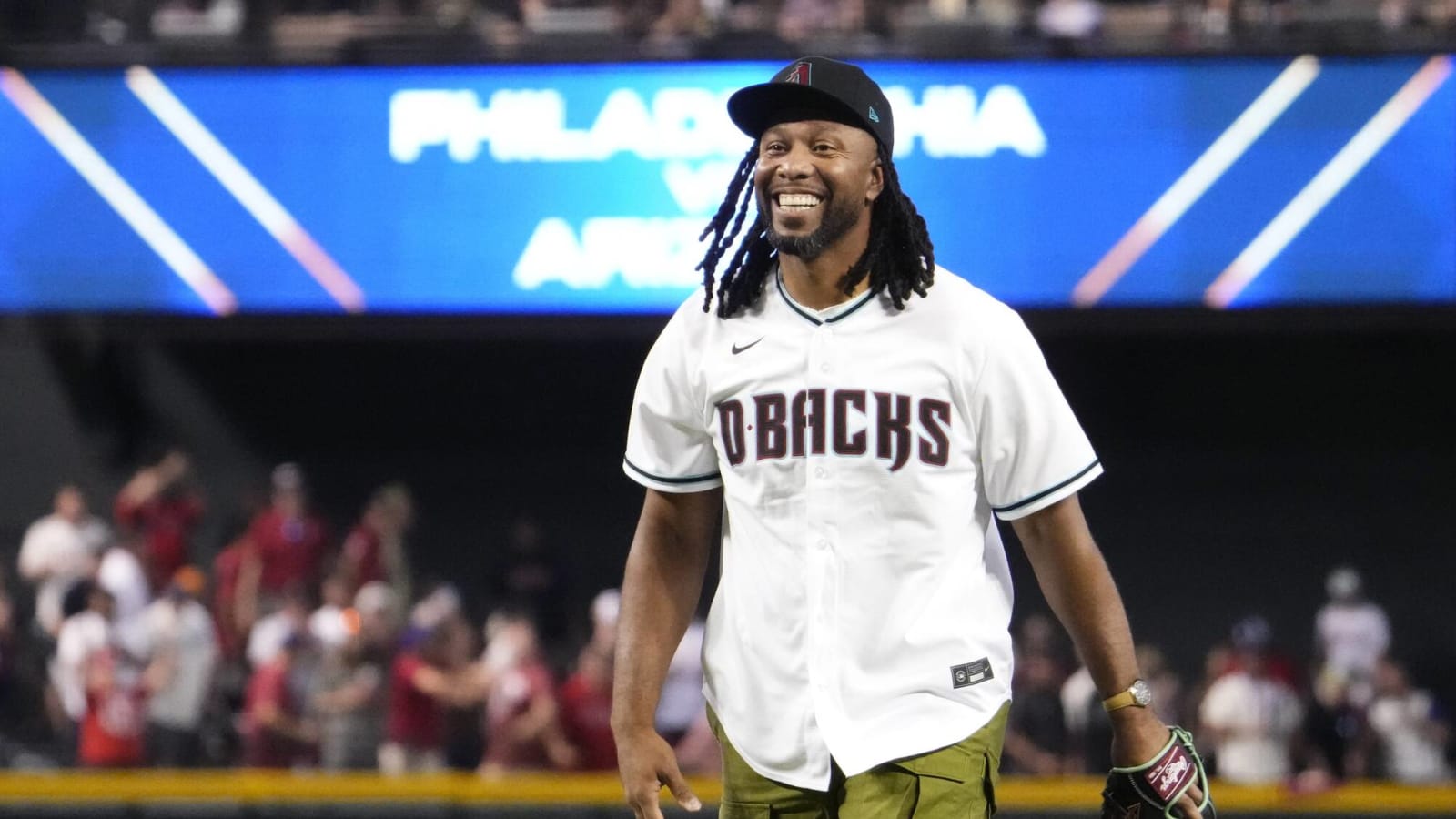 Larry Fitzgerald Moment With 49ers Fan Goes Viral